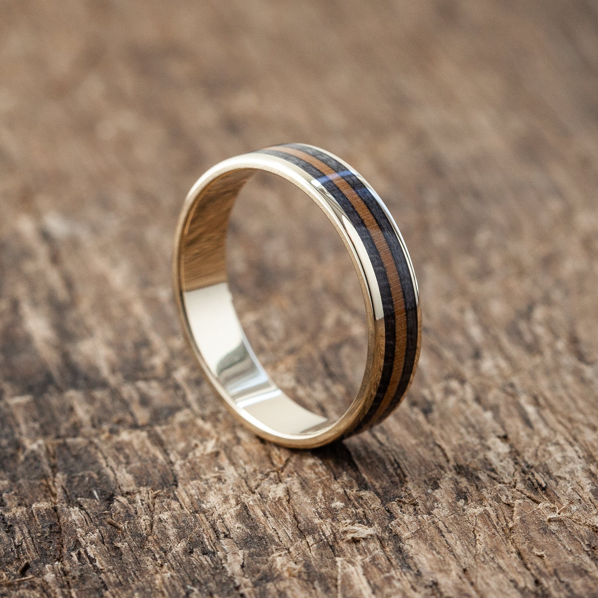 14K GOLD BROWN AND BLACK RING - BoardThing