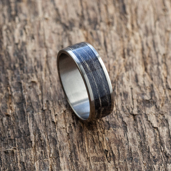 Titanium Black Oak Ring - Extra durable - Wooden ring - Minimalist -  Wedding ring Waterproof - Gift Idea