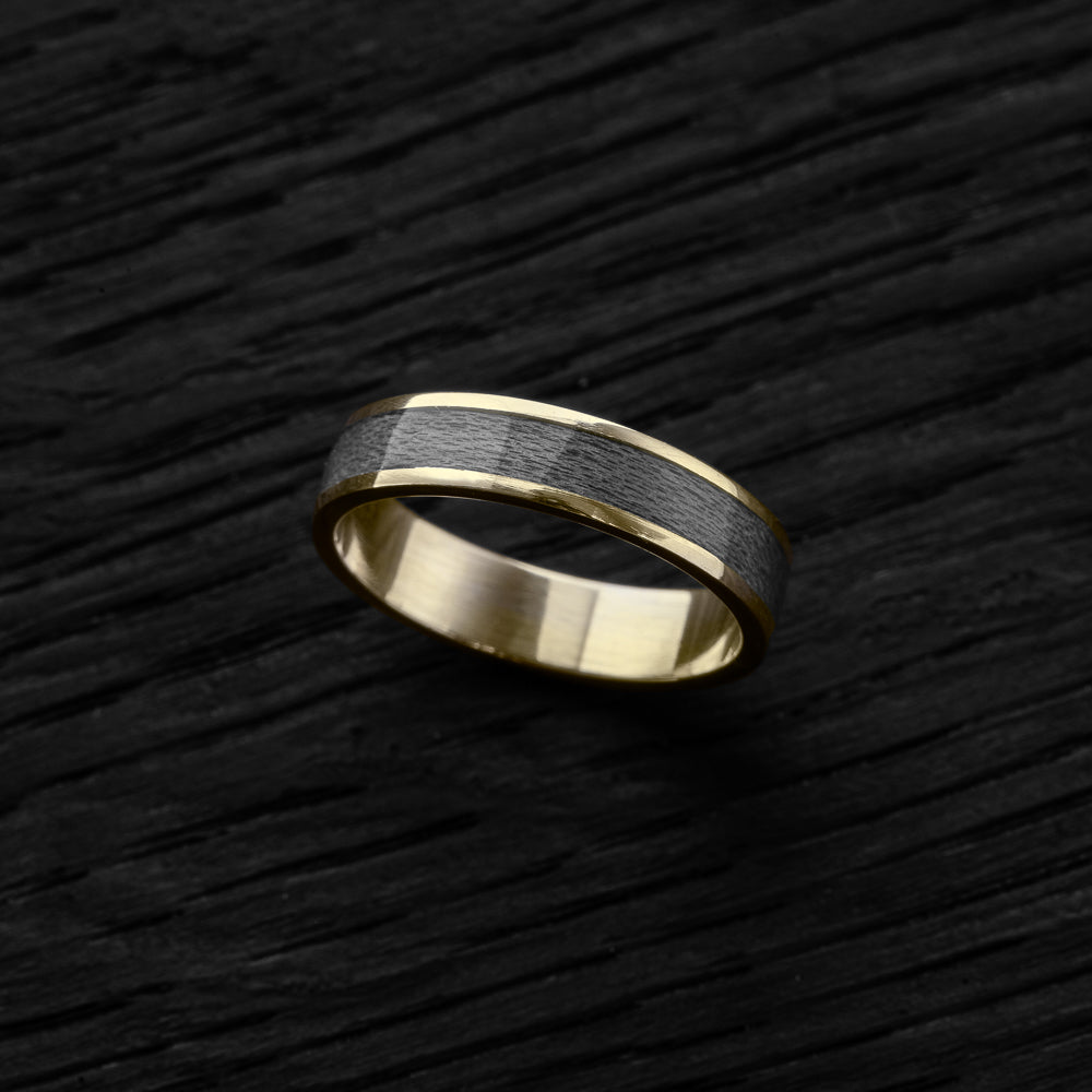 Black 8K Gold Bentwood Ring - BoardThing