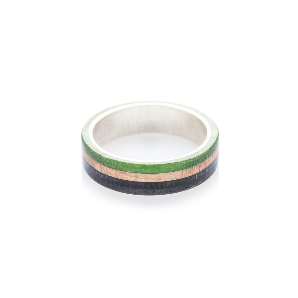 Skateboard ring - Green - Wooden - Black & silver | Boardthing - BoardThing