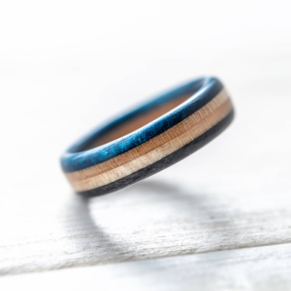 Black and blue skateboard ring - BoardThing